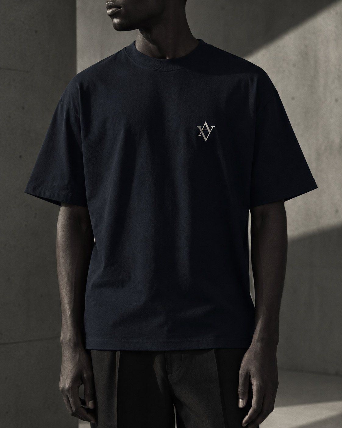 AVELOR Oversized High Neck T-Shirt